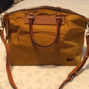 Dooney & Bourke satchel bag